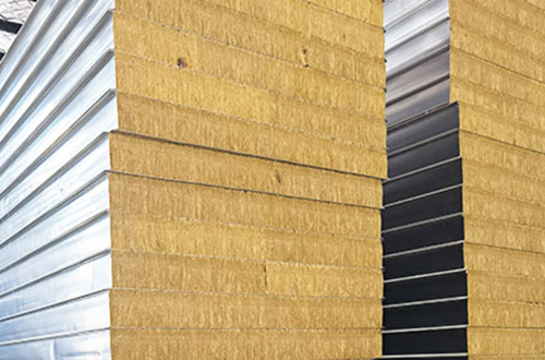 影響聚氨酯夾芯板價(jià)格的因素有哪些呢？